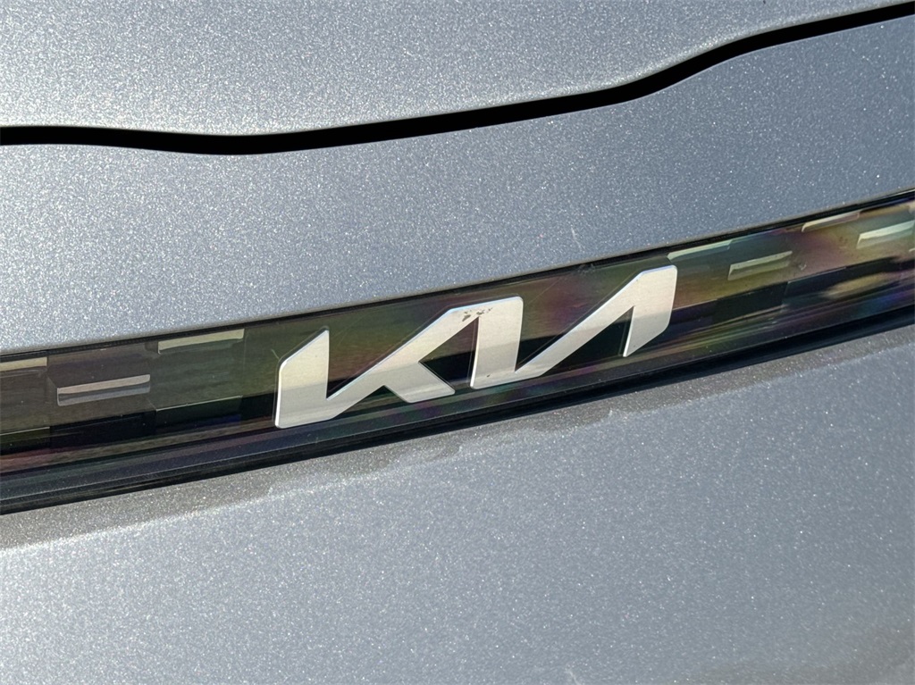 2023 Kia Soul LX 14