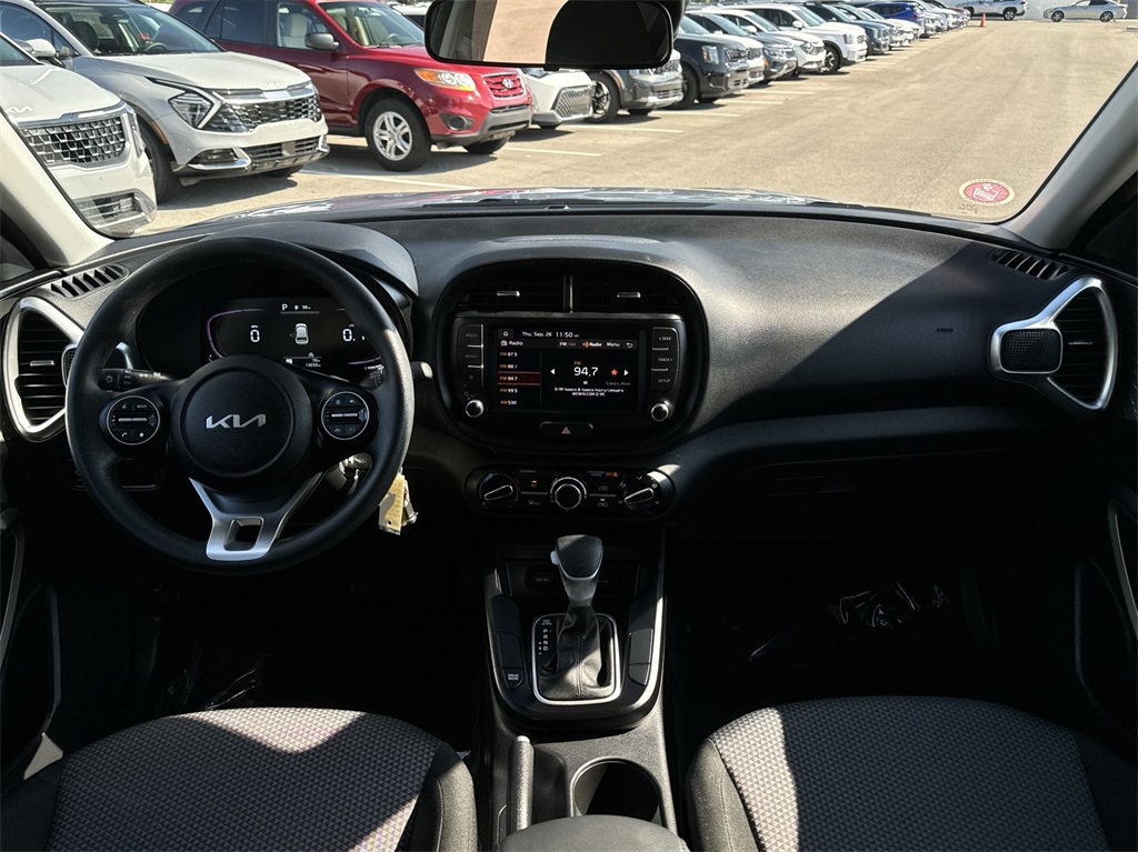 2023 Kia Soul LX 20