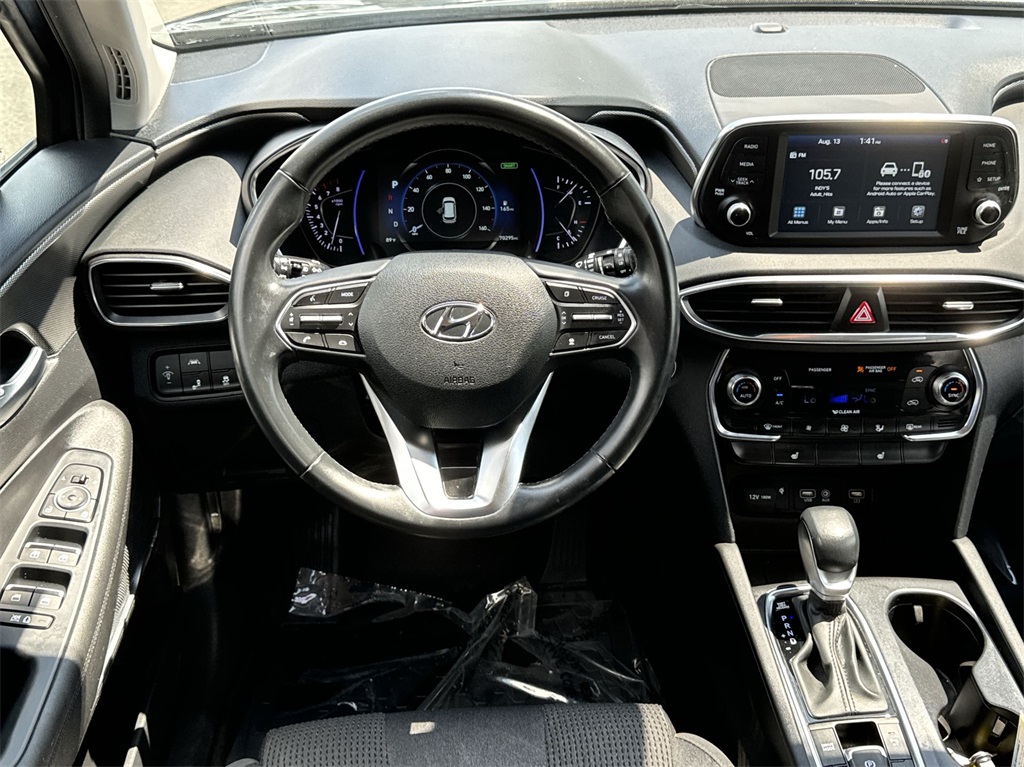 2020 Hyundai Santa Fe SEL 2.4 17