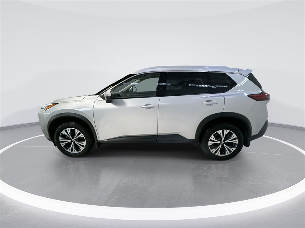 2021 Nissan Rogue SV 4