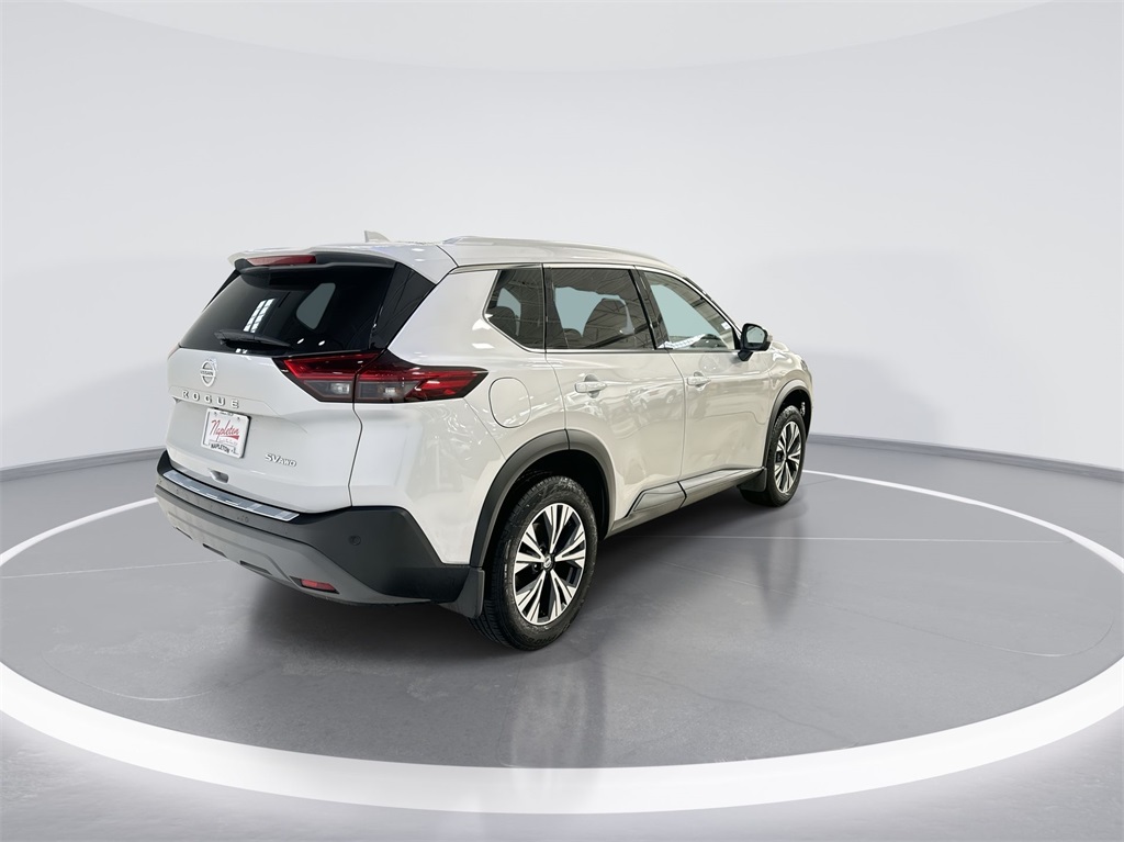 2021 Nissan Rogue SV 6