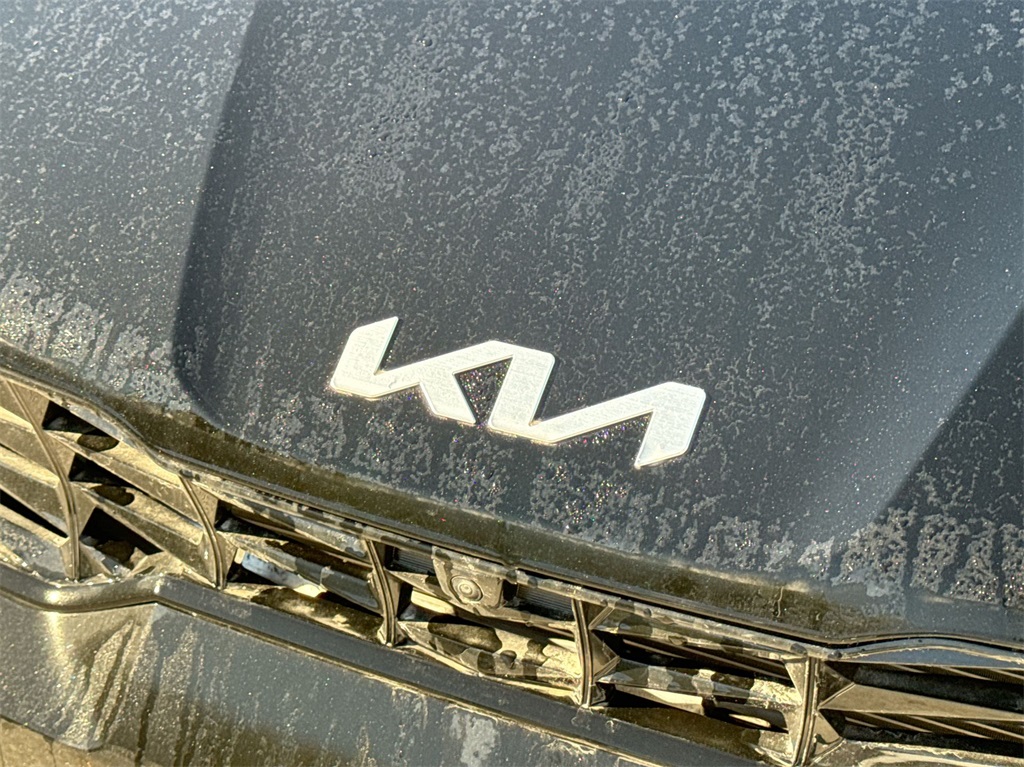 2025 Kia K5 EX 14