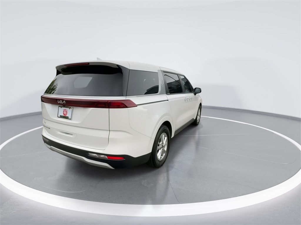 2022 Kia Carnival LX 10