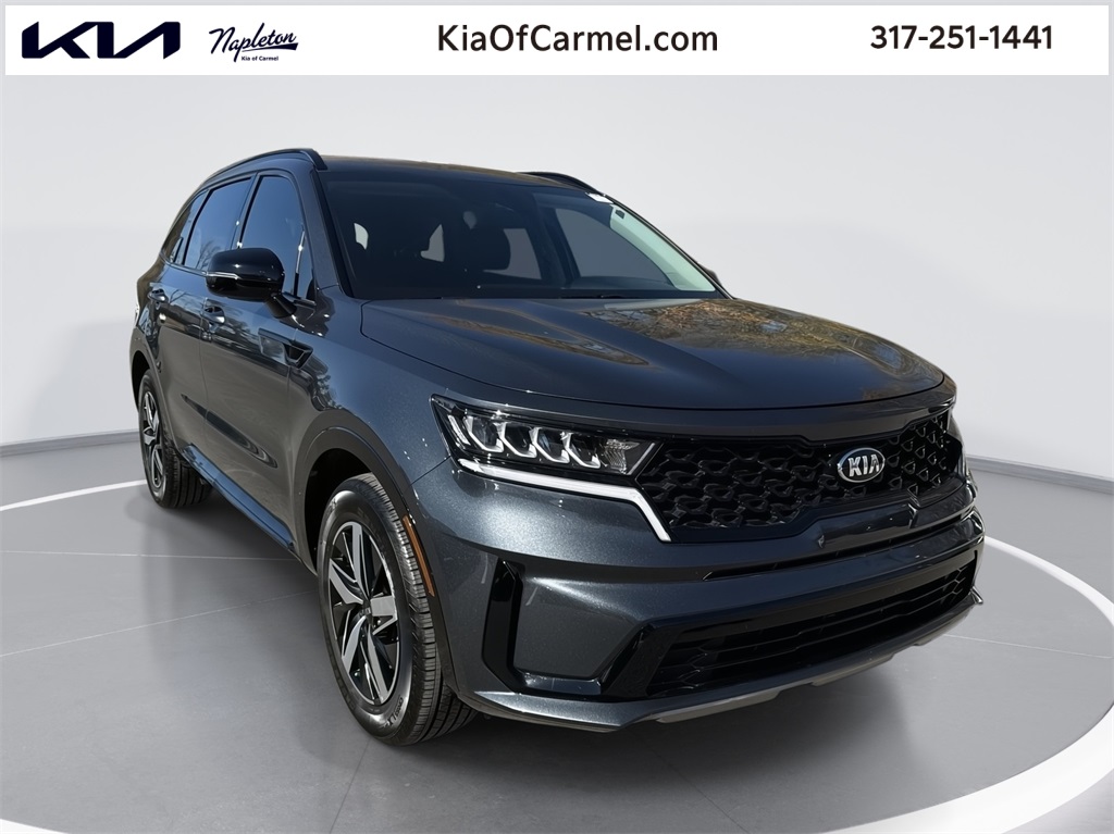 2021 Kia Sorento S 1