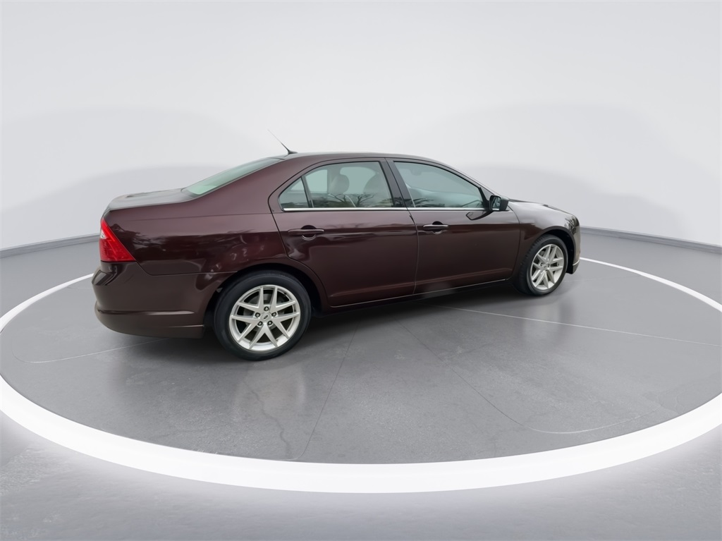 2012 Ford Fusion SEL 11