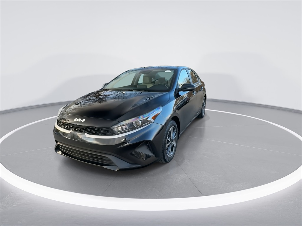 2023 Kia Forte LXS 4