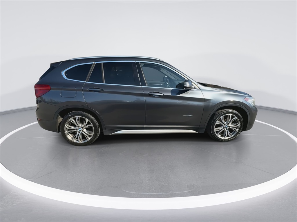 2018 BMW X1 xDrive28i 12