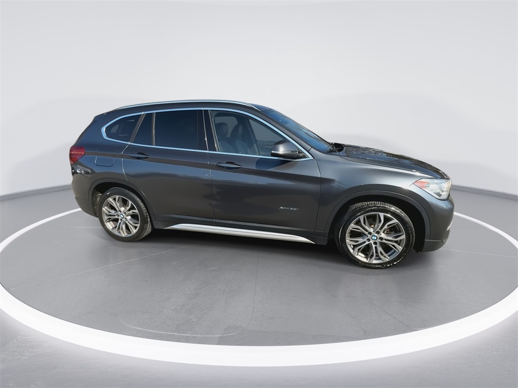 2018 BMW X1 xDrive28i 13