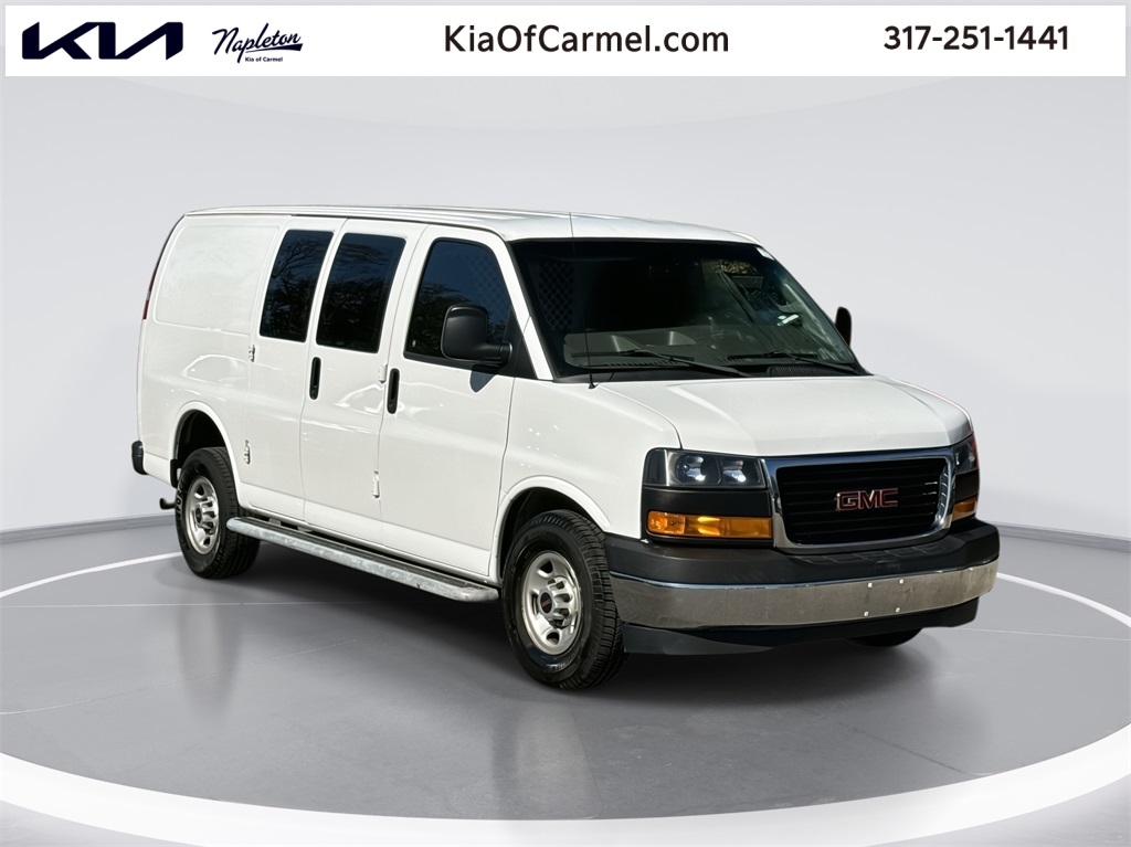 2018 GMC Savana 2500 Work Van 1