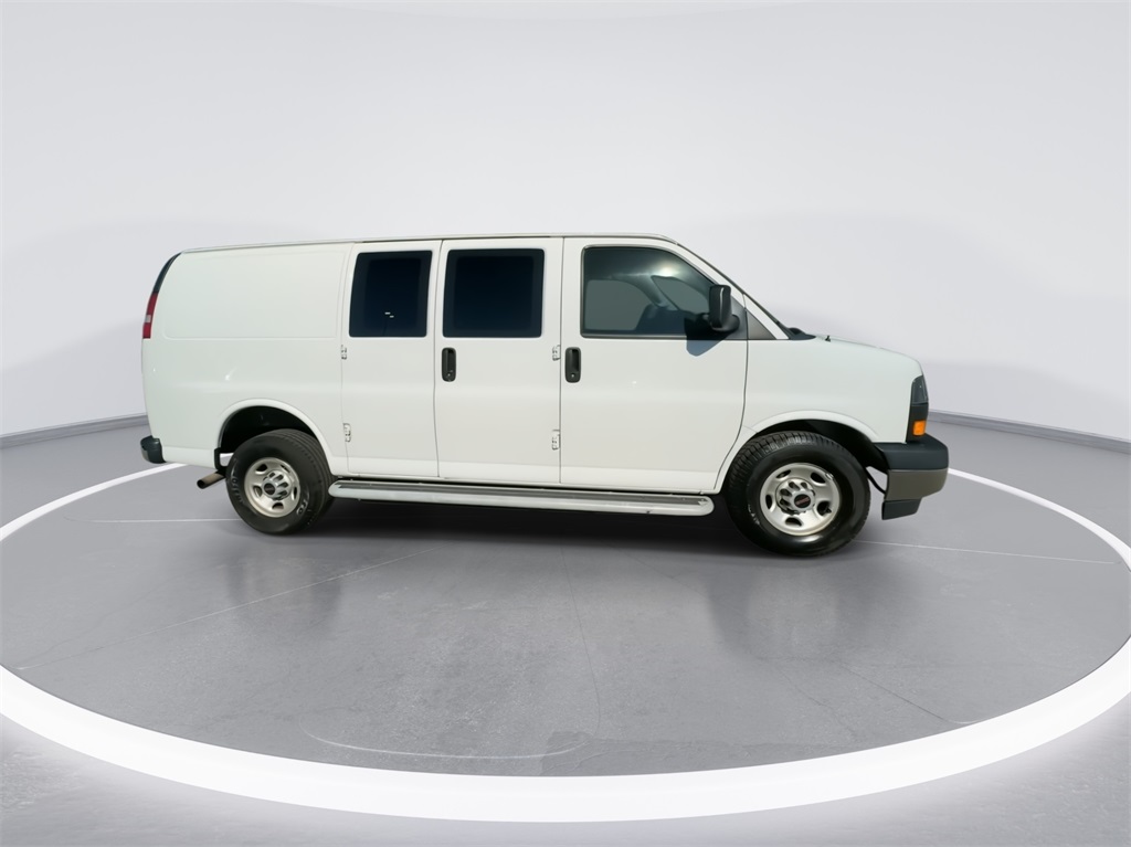 2018 GMC Savana 2500 Work Van 2