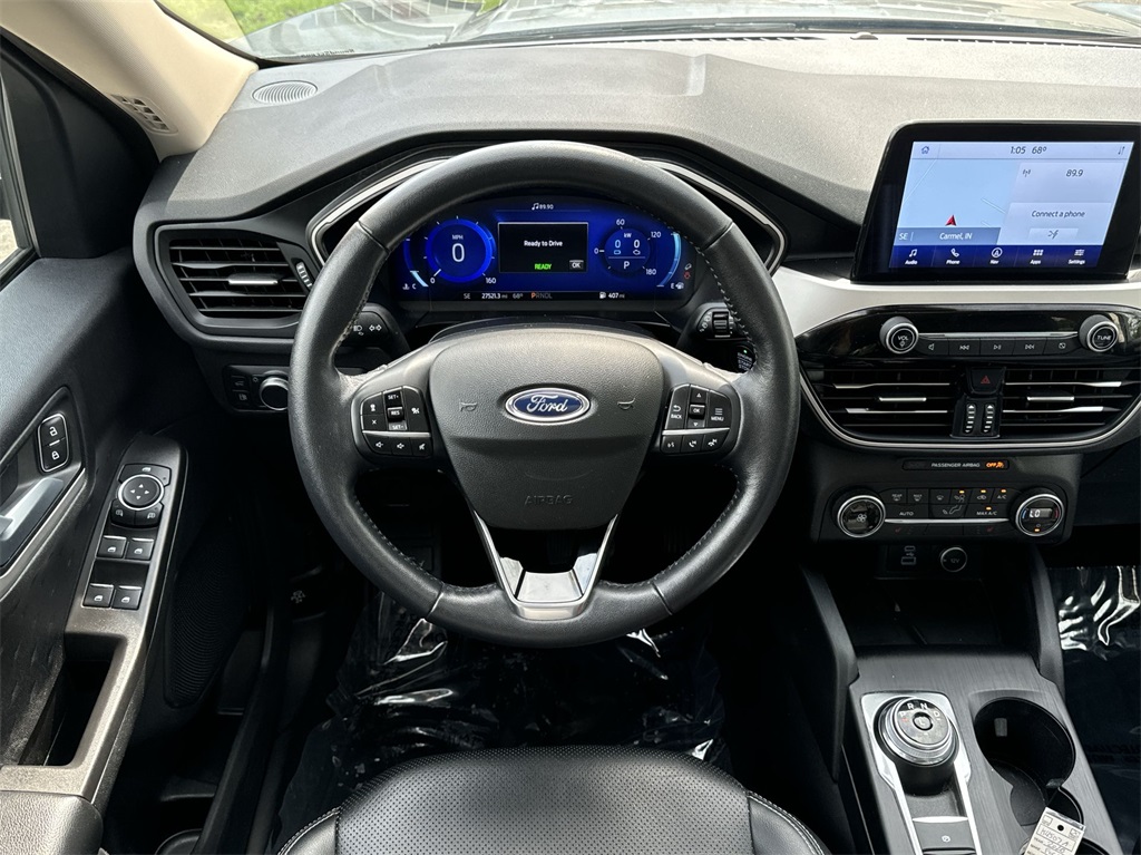 2020 Ford Escape SE Sport Hybrid 17