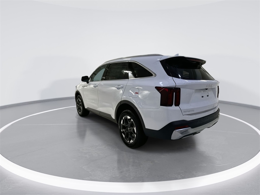 2025 Kia Sorento S 5