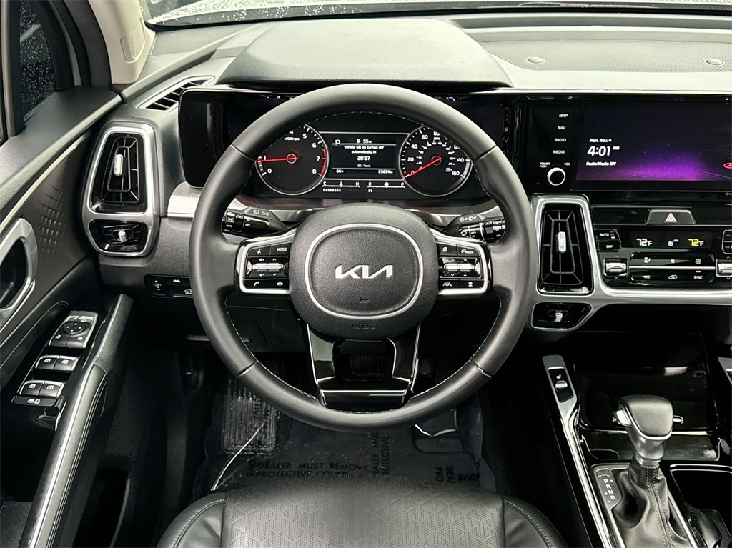 2022 Kia Sorento X-Line SX Prestige 17