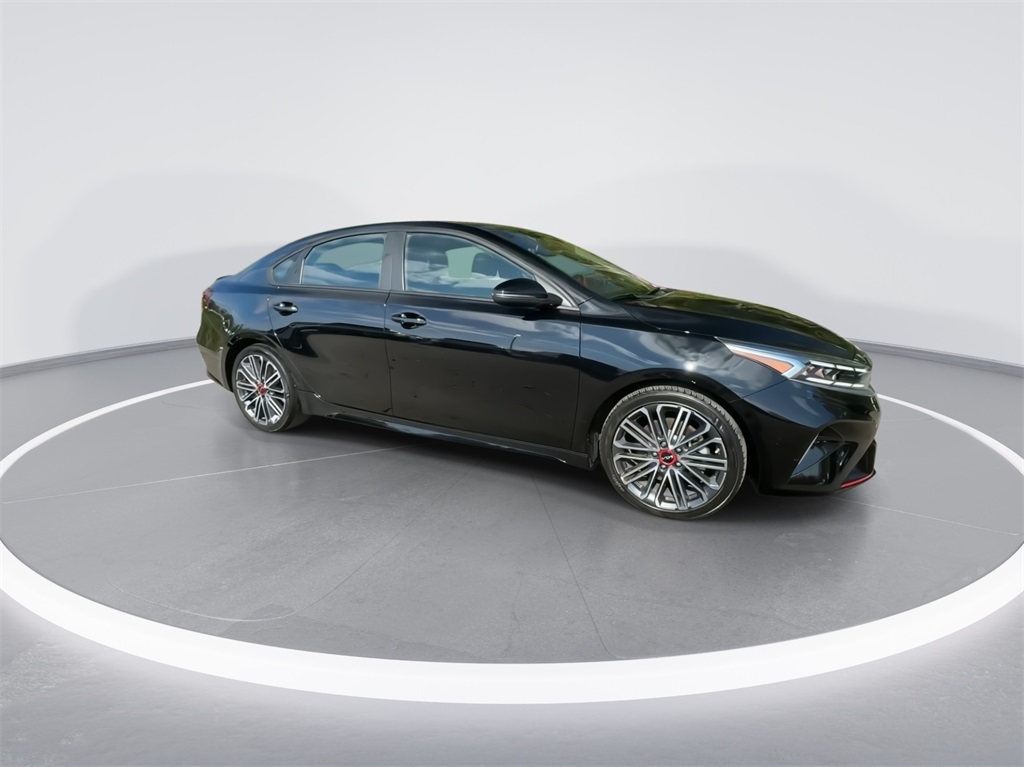 2022 Kia Forte GT 13