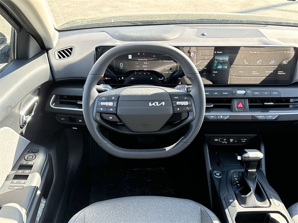 2025 Kia K4 EX 17