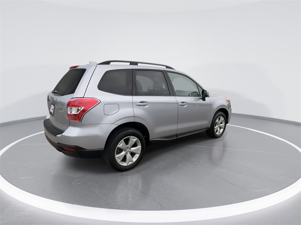 2016 Subaru Forester 2.5i Premium 11