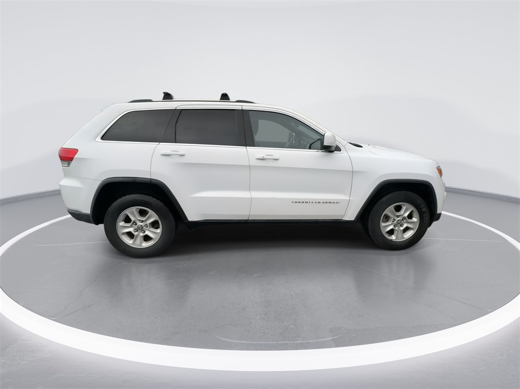 2015 Jeep Grand Cherokee Laredo 12