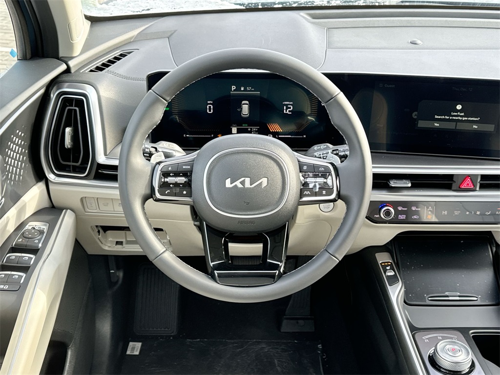 2025 Kia Sorento Hybrid EX 16