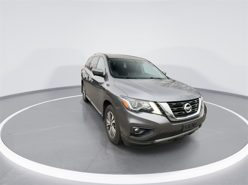 2017 Nissan Pathfinder SL 2