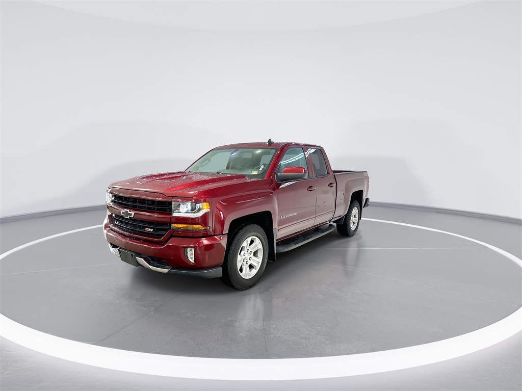 2017 Chevrolet Silverado 1500 LT 3