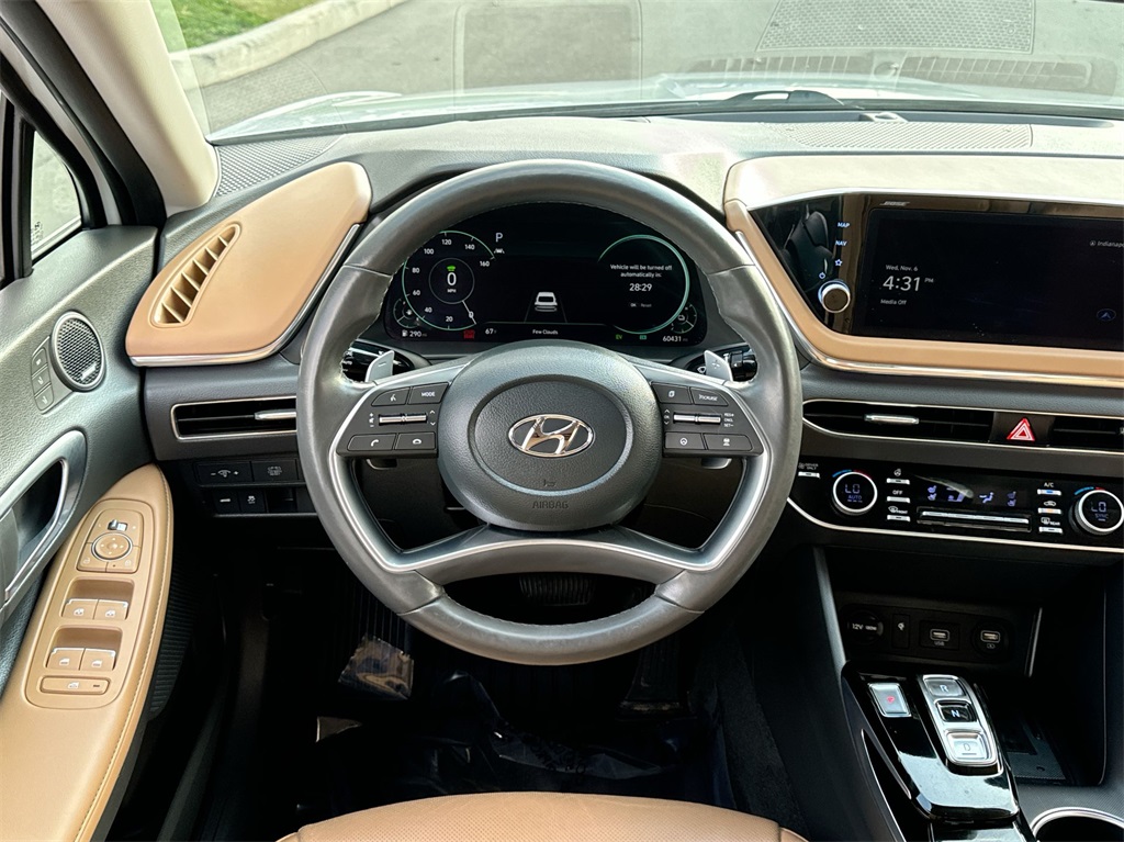 2021 Hyundai Sonata Hybrid Limited 17