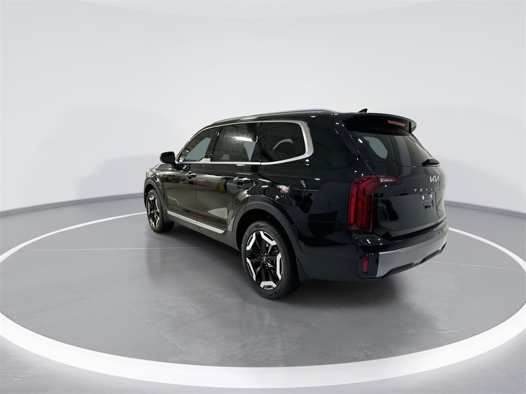 2025 Kia Telluride S 5