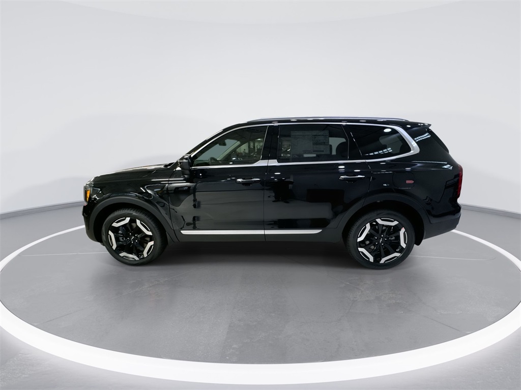 2025 Kia Telluride S 4