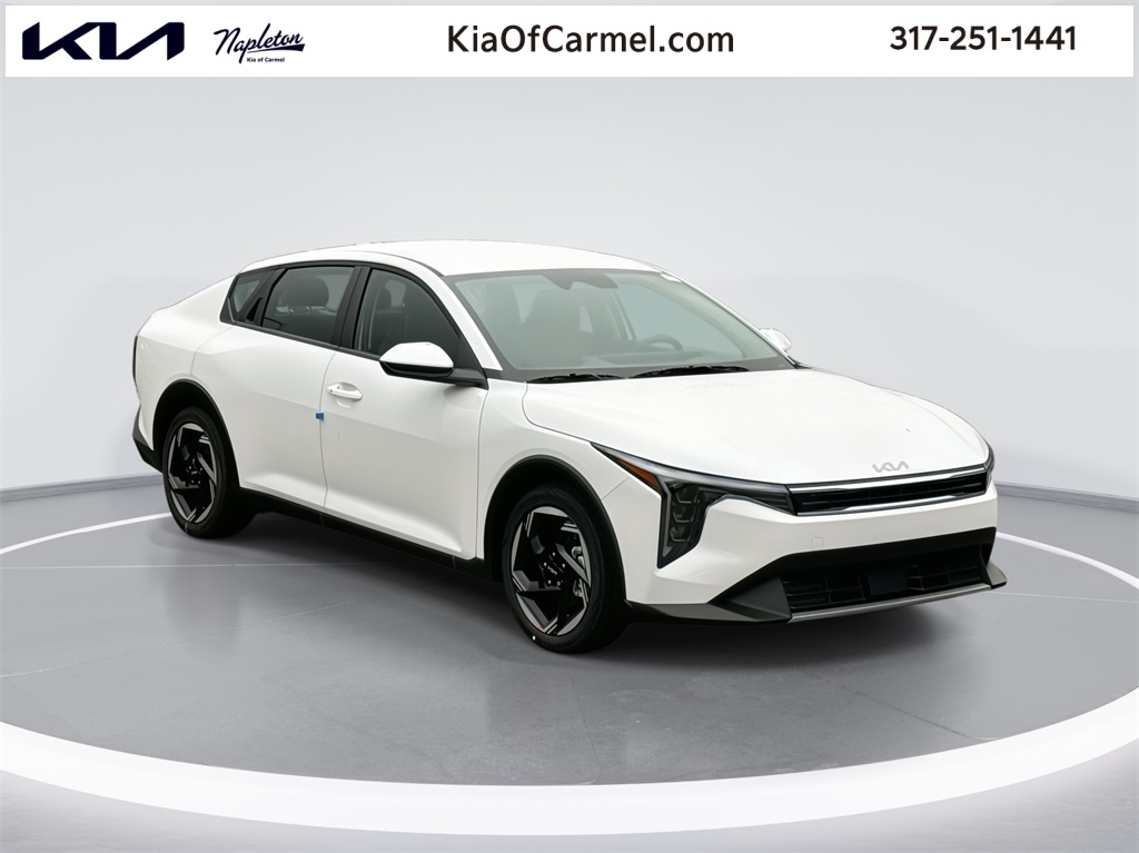 2025 Kia K4 EX 1