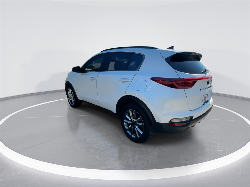 2021 Kia Sportage S 8