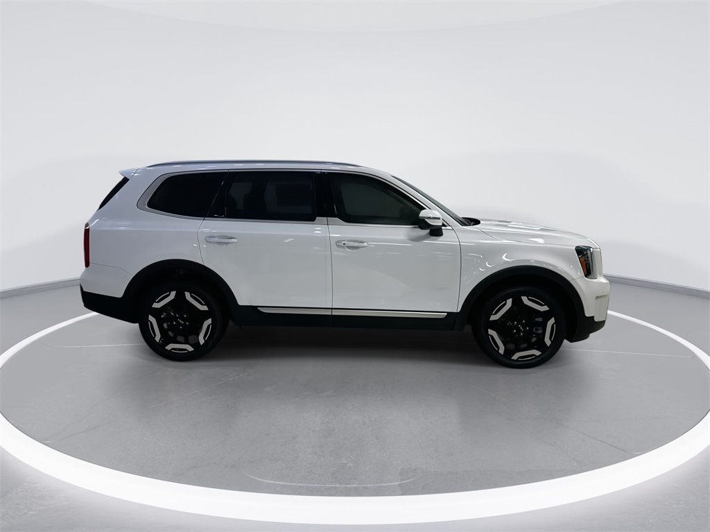 2025 Kia Telluride S 7