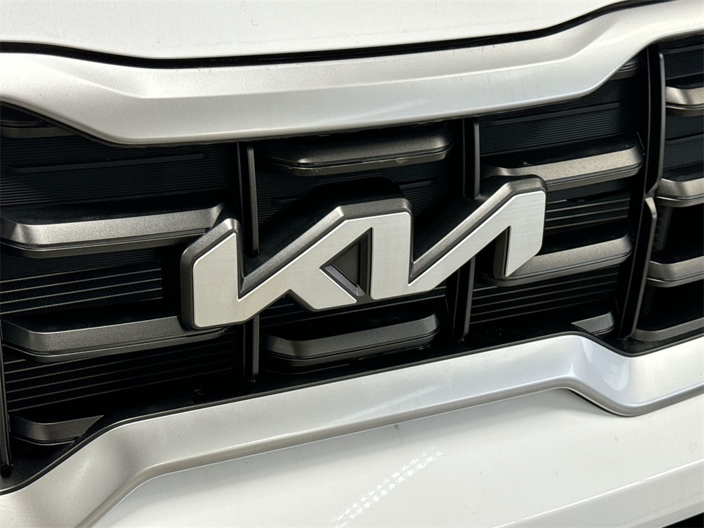 2025 Kia Telluride S 8