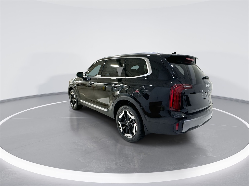 2025 Kia Telluride S 5