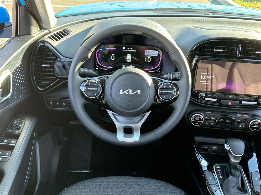 2025 Kia Soul EX 10