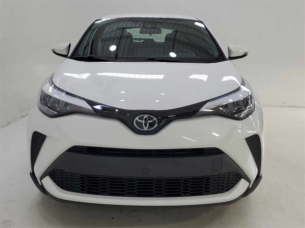 2021 Toyota C-HR XLE 2