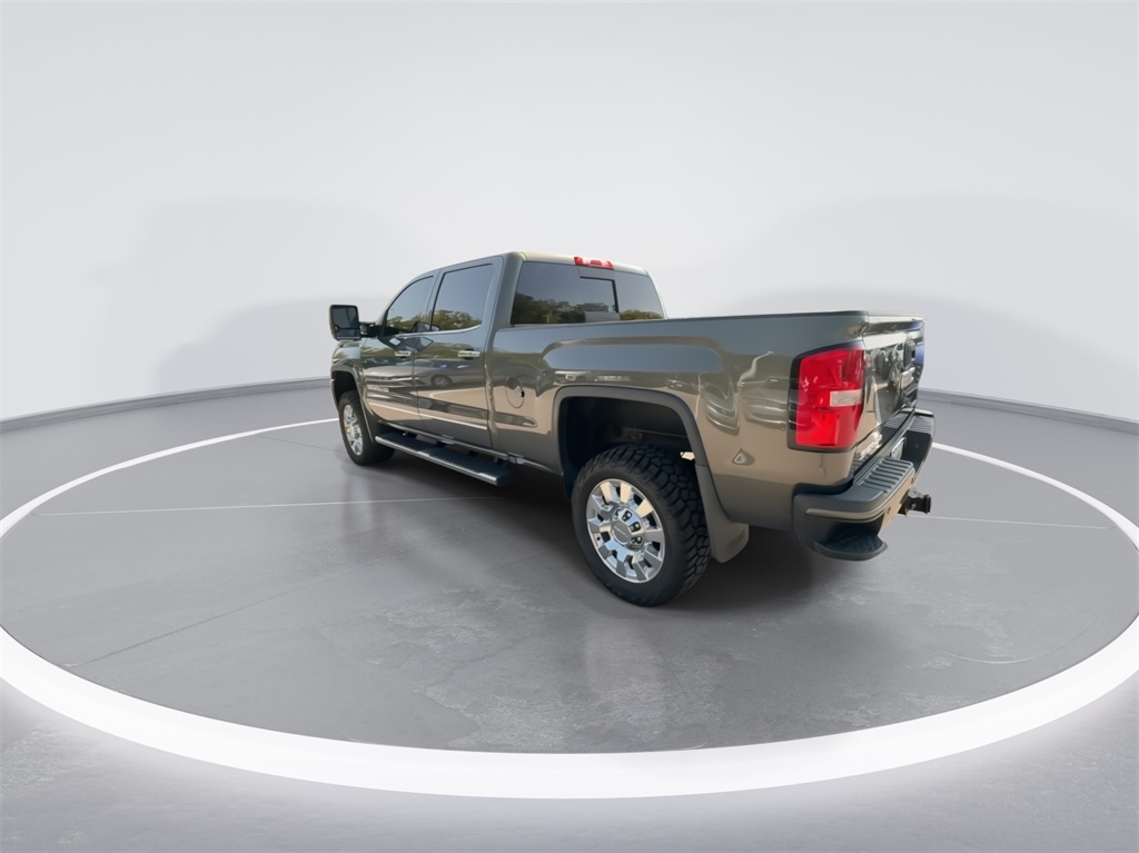 2018 GMC Sierra 2500HD Denali 8