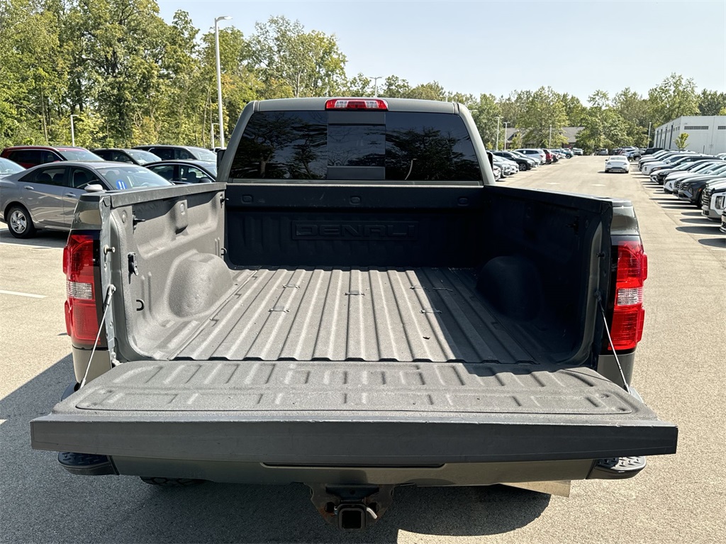 2018 GMC Sierra 2500HD Denali 33