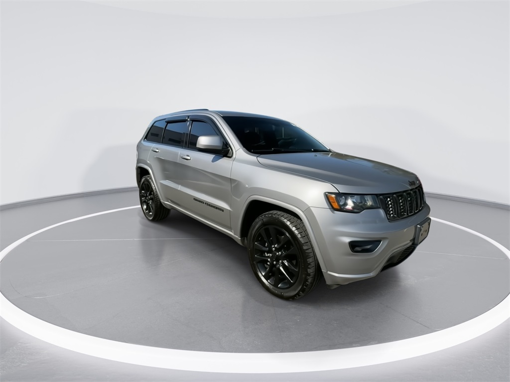 2019 Jeep Grand Cherokee Altitude 3