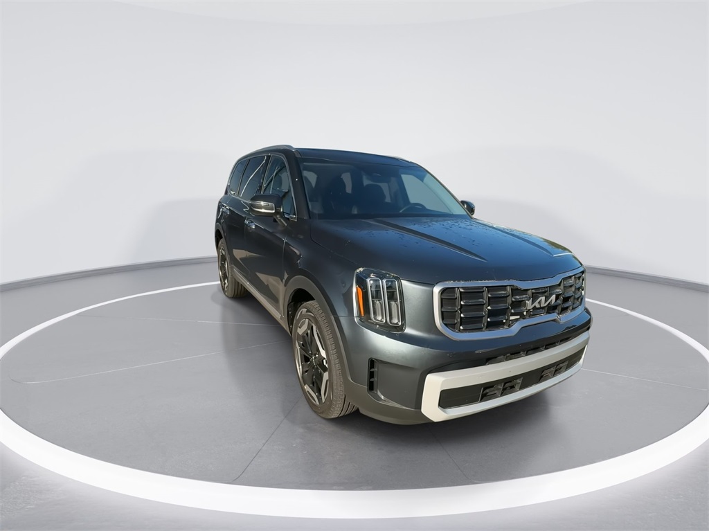 2024 Kia Telluride S 3