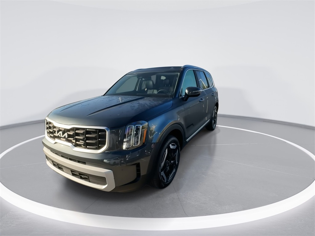 2024 Kia Telluride S 5