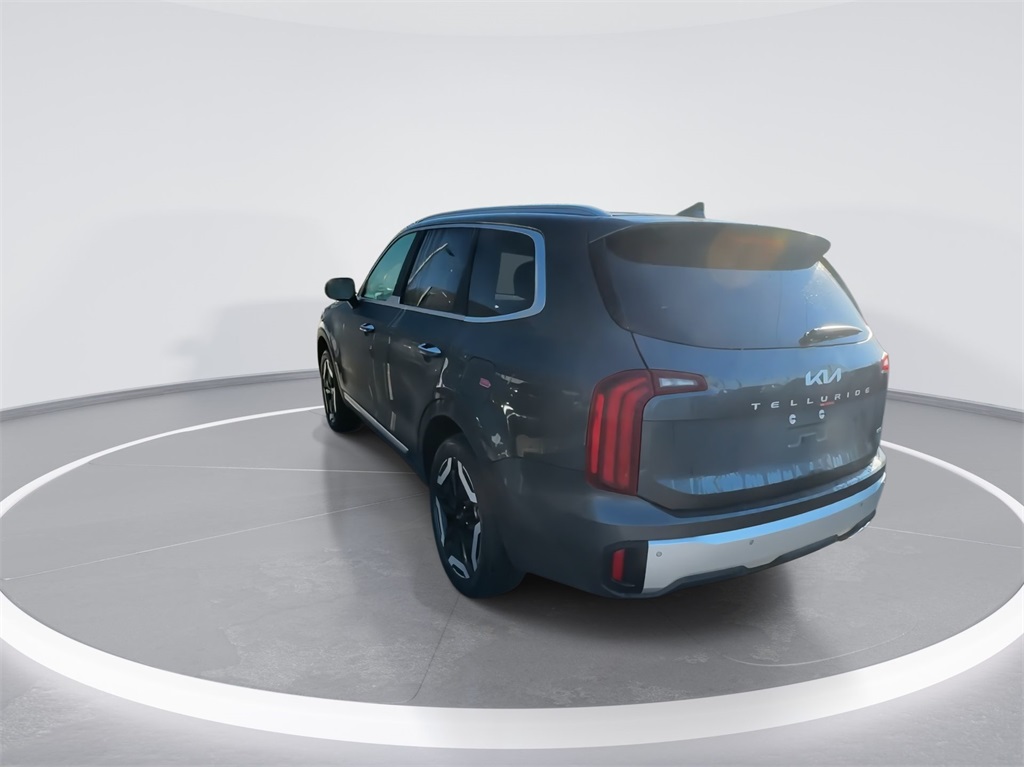 2024 Kia Telluride S 9