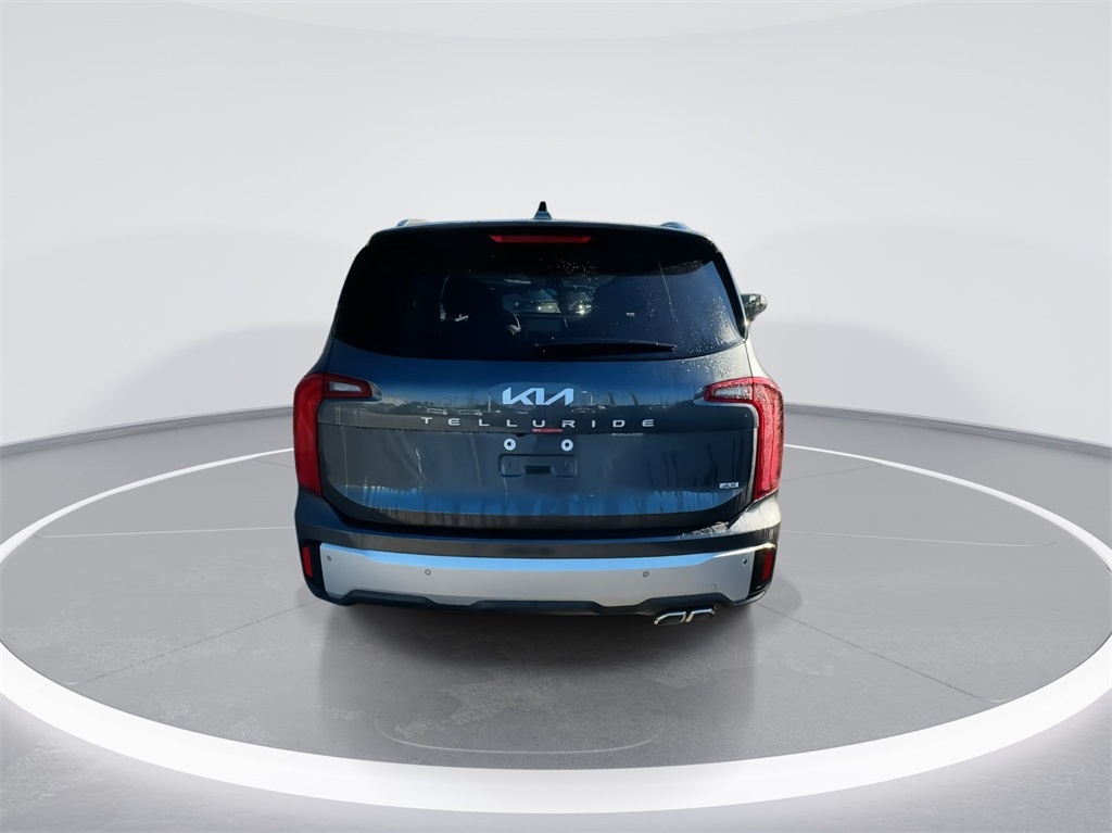 2024 Kia Telluride S 10