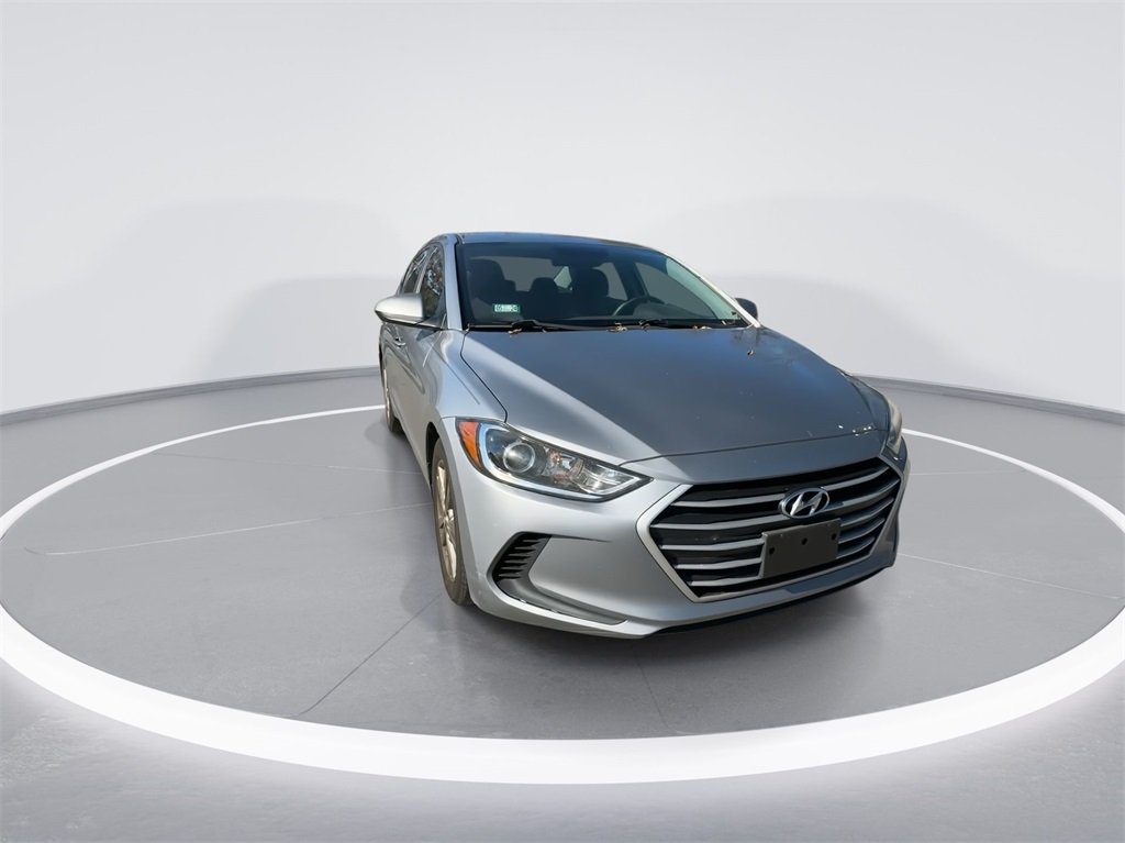 2017 Hyundai Elantra SE 3