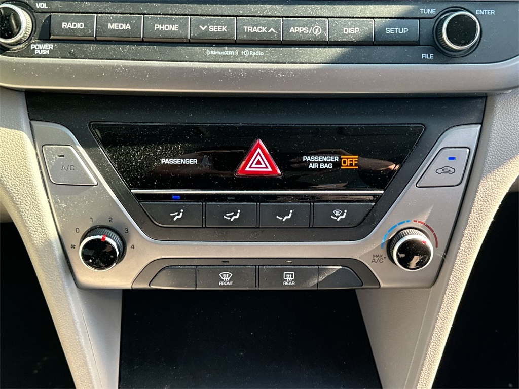 2017 Hyundai Elantra SE 27