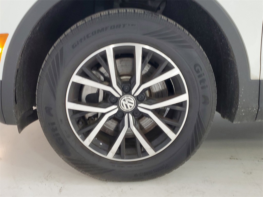 2021 Volkswagen Tiguan 2.0T SE 6