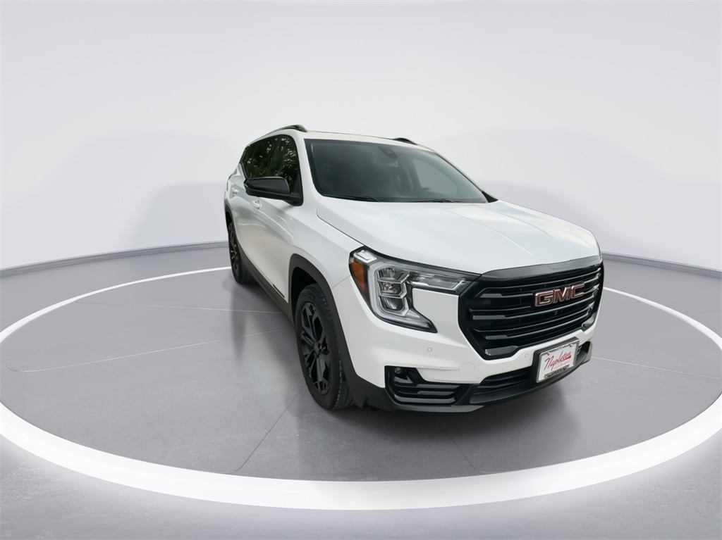 2022 GMC Terrain SLT 2