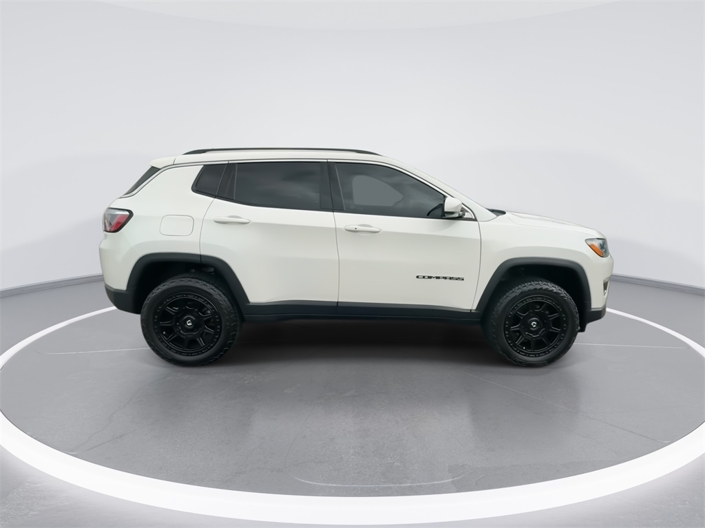 2019 Jeep Compass Limited 12