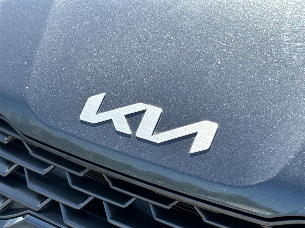 2023 Kia K5 LXS 14