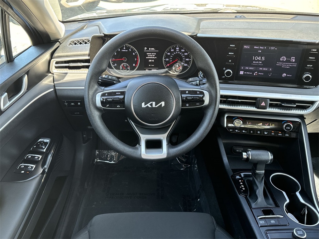 2023 Kia K5 LXS 17