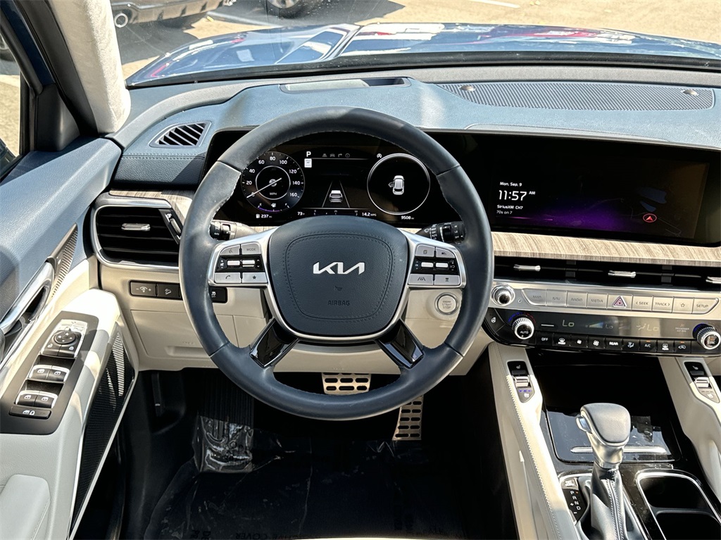 2023 Kia Telluride SX-Prestige 17