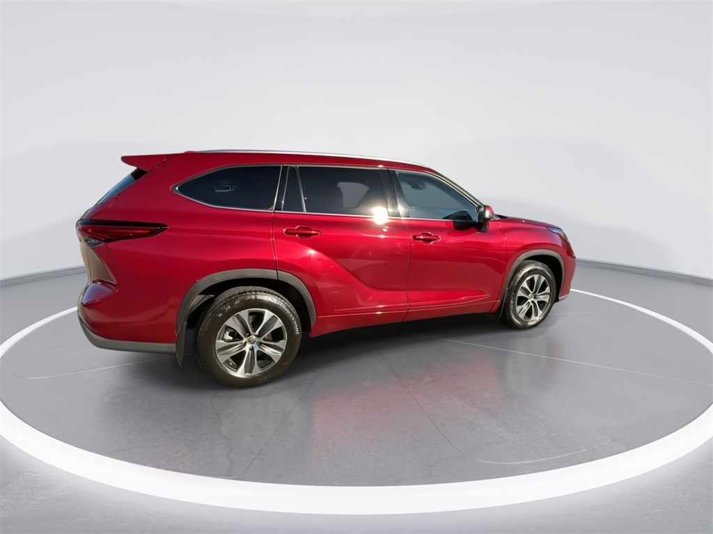 2021 Toyota Highlander XLE 12